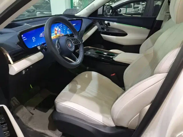 Buick E5 — Фото автомобиля 14