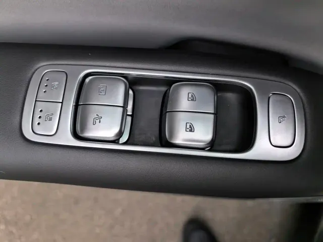Changan Qiyuan A06 — Фото автомобиля 14