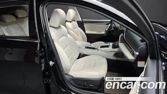 Hyundai Grandeur (New) Hybrid — Фото автомобиля 16