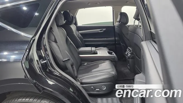 Genesis GV80 — Фото автомобиля 23