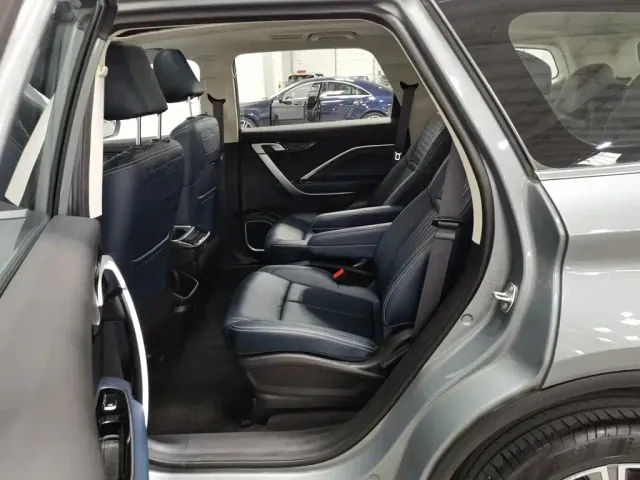 Geely Jiaji — Фото автомобиля 15