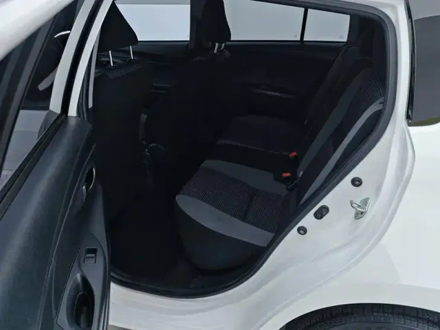Toyota Vios FS — Фото автомобиля 11