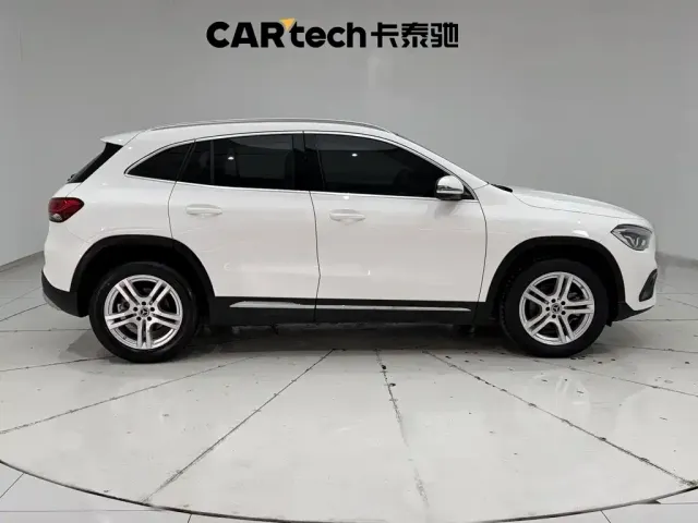 Mercedes-Benz GLA-Class — Фото автомобиля 4