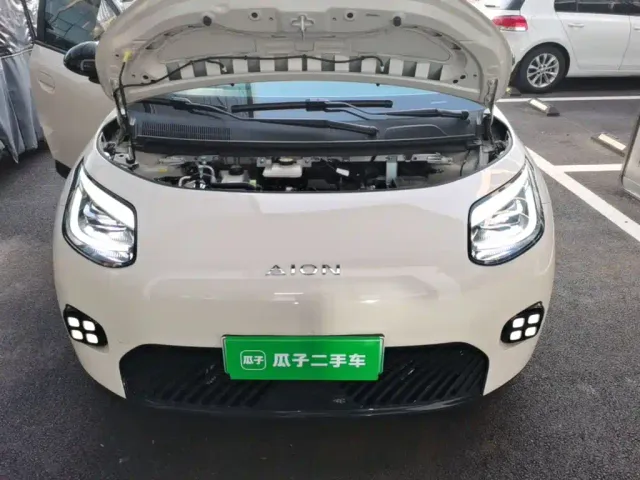GAC Aion UT — Фото автомобиля 19