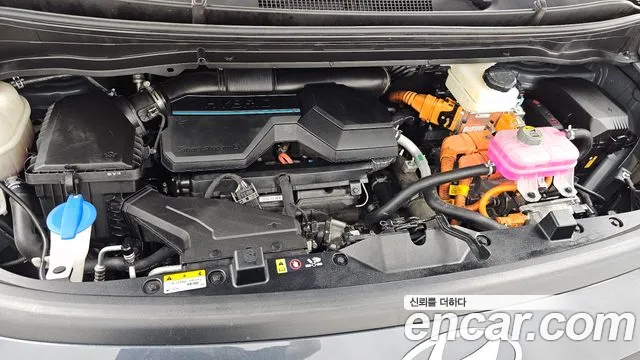 Hyundai Staria — Фото автомобиля 9