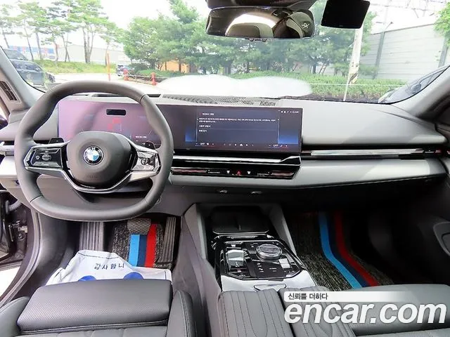 BMW 5-Series — Фото автомобиля 7