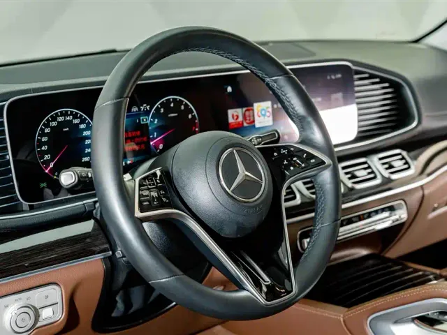 Mercedes-Benz GLE-Class — Фото автомобиля 14