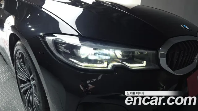 BMW 3-Series 3 серия (G20) 320i M Sport — Фото автомобиля 22