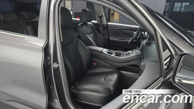 Hyundai Santafe Новый Santa Fe Бензин 2.5T 2WD — Фото автомобиля 26