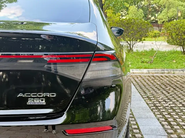 Honda Accord — Фото автомобиля 19