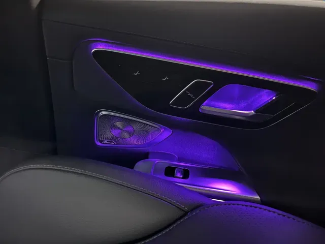 Mercedes-Benz C-Class — Фото автомобиля 18