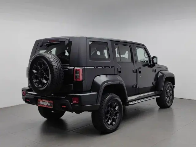 BAIC BJ40 — Фото автомобиля 2