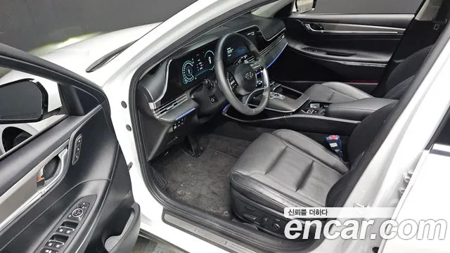 Hyundai Grandeur Новый Grandeur IG 3.0 LPi (Для проката) — Фото автомобиля 9