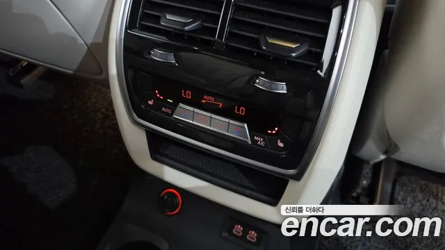 BMW X7 — Фото автомобиля 18