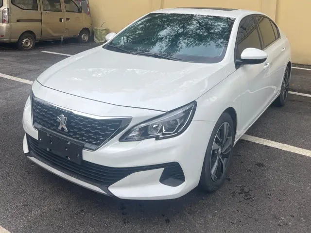 Фотография автомобиля — Peugeot 408