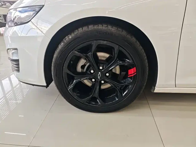 Chevrolet Malibu XL — Фото автомобиля 14