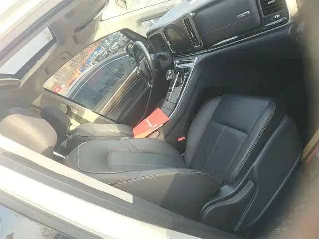 GAC Trumpchi M8 — Фото автомобиля 15