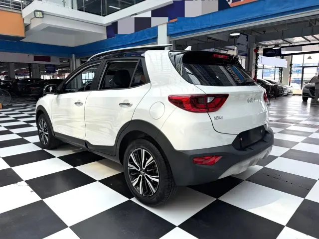 Kia KX1 — Фото автомобиля 15