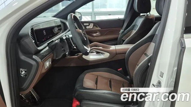 Mercedes-Benz GLE-Class — Фото автомобиля 10