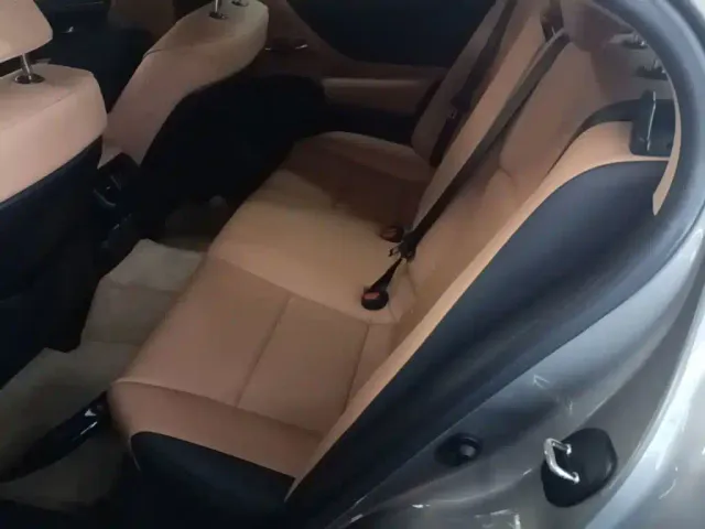 Lexus ES — Фото автомобиля 16