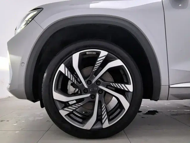 Geely Xingyue L — Фото автомобиля 17