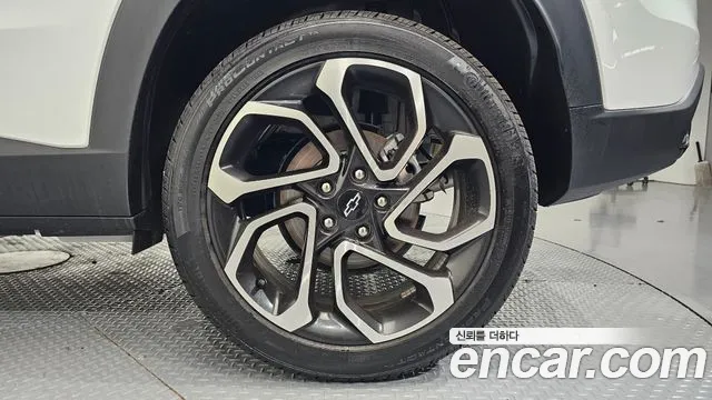 ChevroletGMDaewoo Trax Trax Кроссовер — Фото автомобиля 21