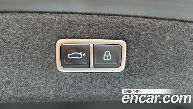 Genesis G90 Бензин 3.5 турбо AWD — Фото автомобиля 17