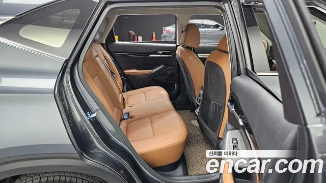 Kia Seltos Новый Seltos Бензин 1.6 Turbo 4WD — Фото автомобиля 11