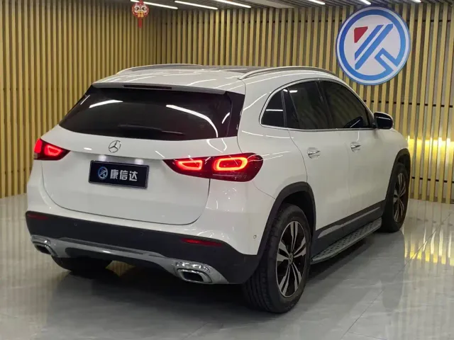 Mercedes-Benz GLA-Class — Фото автомобиля 9