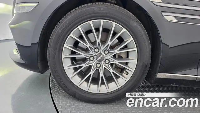 Genesis G80 RG3 — Фото автомобиля 5