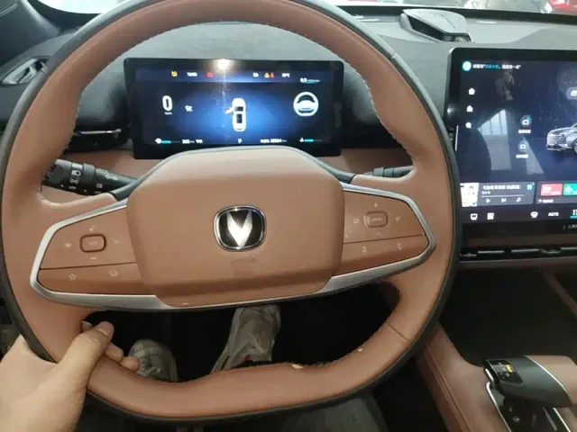 Changan UNI-Z — Фото автомобиля 6