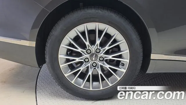 Genesis G80 RG3 — Фото автомобиля 5