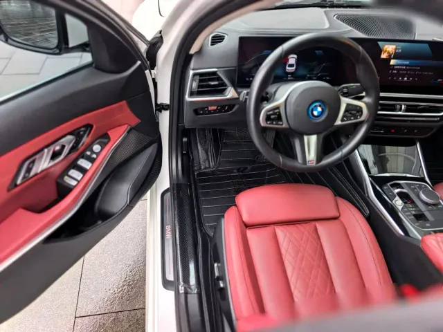 BMW i3 — Фото автомобиля 10