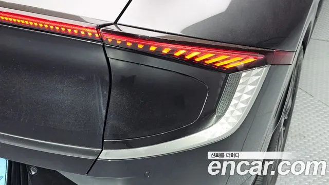 Kia EV6 — Фото автомобиля 8