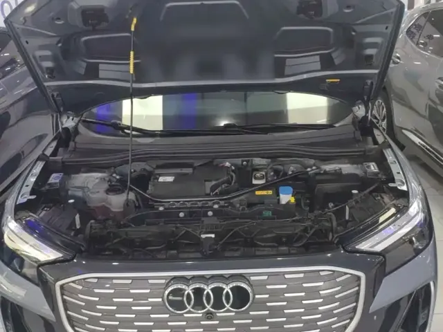 Audi Audi Q4 e-tron 2024 40 e-tron Creation Edition — Фото автомобиля 19