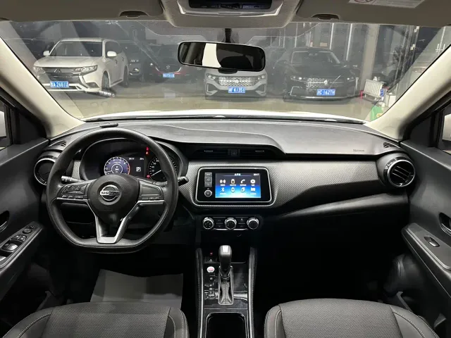 Nissan Kicks 2022 1.5L CVT XL Fashion Edition — Фото автомобиля 11