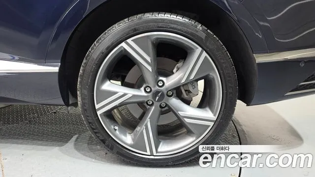 Genesis GV80 — Фото автомобиля 6