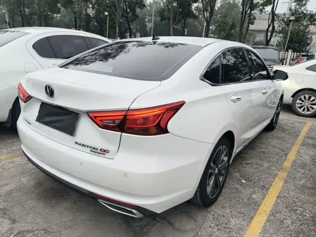 Changan Ruicheng CC — Фото автомобиля 6
