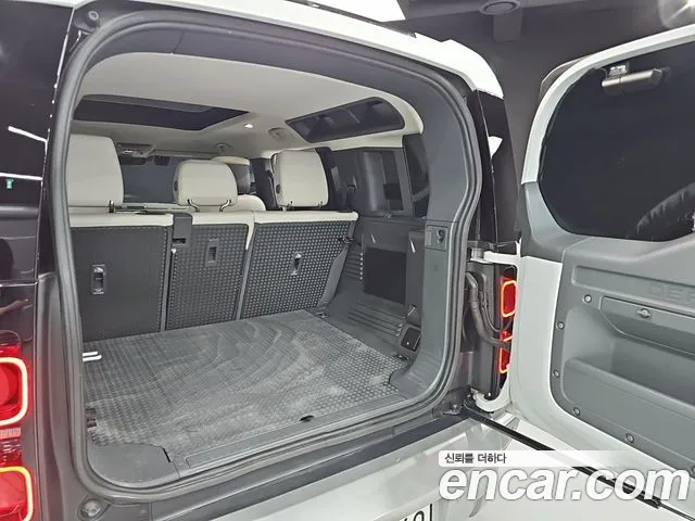 Land Rover Defender Defender (L663) — Фото автомобиля 19
