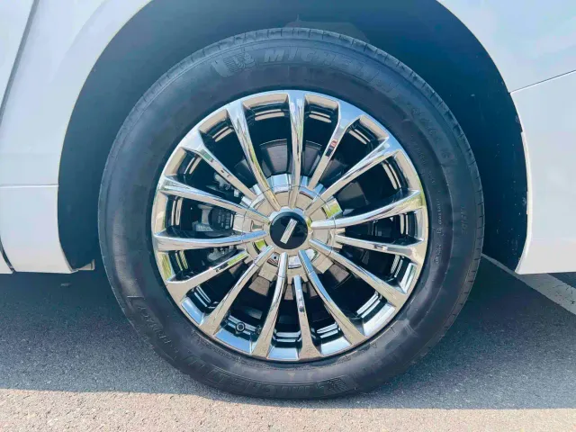 Wey Alpine — Фото автомобиля 12