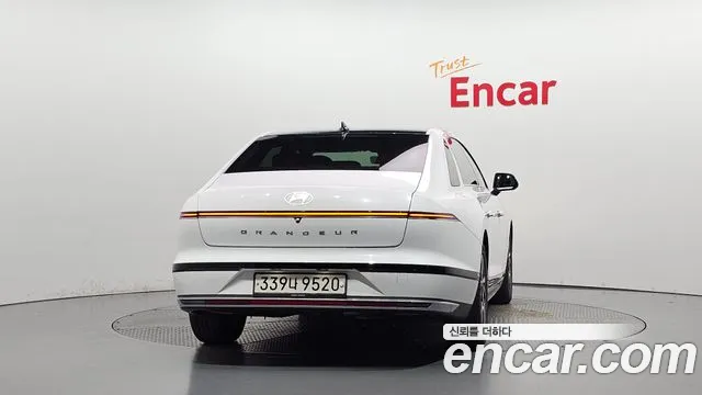 Hyundai Grandeur GN7 — Фото автомобиля 4