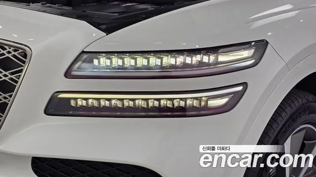 Genesis GV80 — Фото автомобиля 7