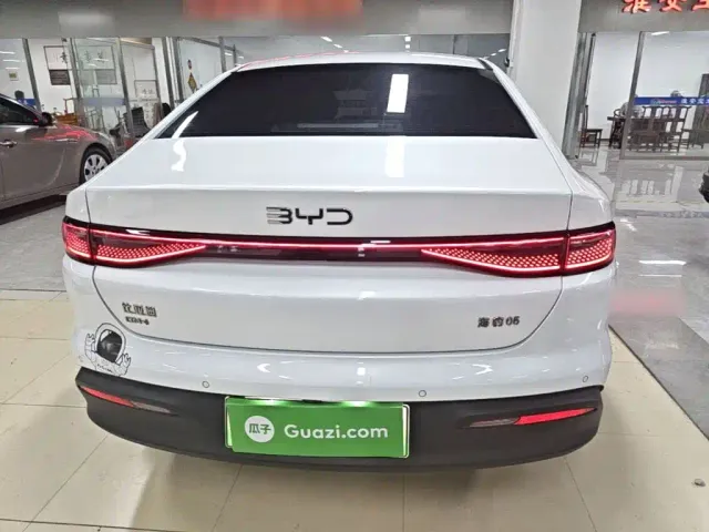 BYD Seal 05 DM-i — Фото автомобиля 5