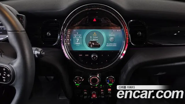 Mini Cooper Cooper 5 дверей Classic — Фото автомобиля 28