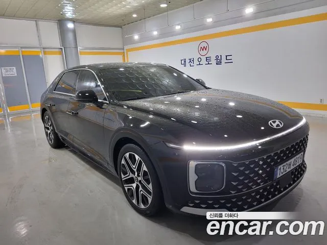 Hyundai Grandeur — Фото автомобиля 2