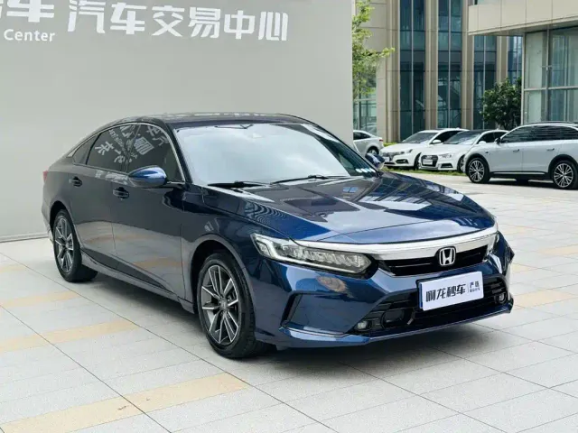 Honda Inspire — Фото автомобиля 3