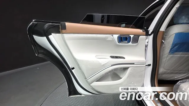 Hyundai Grandeur GN7 — Фото автомобиля 14