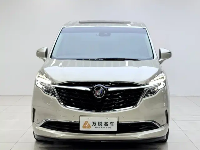 Buick GL8 — Фото автомобиля 2