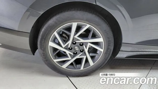 Hyundai Grandeur GN7 — Фото автомобиля 5