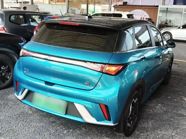 BYD Dolphin — Фото автомобиля 6